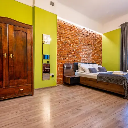 Apartament Dworskiego Przemysl Exterior photo